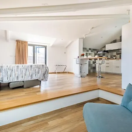 Apartman Domus Coppola *